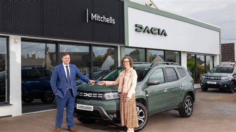 dacia duster dealers kent